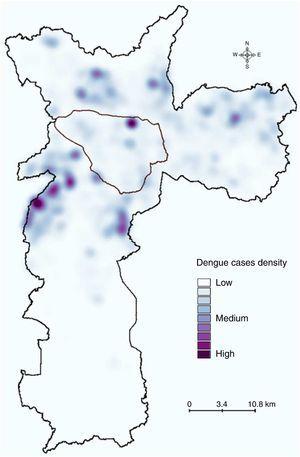 Kernel estimation of the distribution of dengue cases in São Paulo during 2010–211. A kernel map was built using the spatial point distribution of the 7,415 dengue cases reported during 2010–2011. The area outlined in black is the main commercial and financial zone of São Paulo.