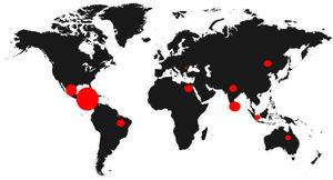 Mapa con las zonas endémicas de nefropatía endémica mesoamericana. El punto rojo indica las zonas en las que se han reportado mayores tasas de nefropatía mesoamericana, existiendo una correlación entre el tamaño del punto y la incidencia.