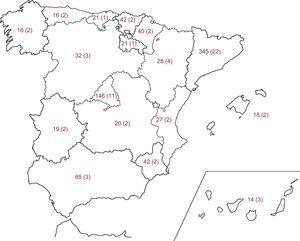 Distribution of the sample and researchers: immigration and diabetes mellitus in Spain. The number of patients in each community is shown in red (number of researchers shown in parentheses).
