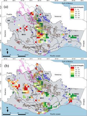 Areas for multidimensional conservation (AMC) of cricetid mice and ecological integrity values in 100 km2 cells: (a) state level and (b) by for physiographic subprovinces. Polygons with pink lines correspond to Protected Natural Areas (PNA), blue lines to Voluntary Conservation Area (VCA), brown lines to Payments for Environmental Services (PES), and red lines to Environmental Managements Units (EMU) in Oaxaca. See the “Methods” section for the names of the physiographic subprovinces.
